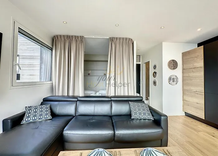 Le Yacht Yourhosthelper * Deauville